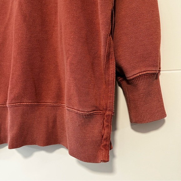 Aerie | Faded Oversized Sweatshirt - Picture 11 of 15